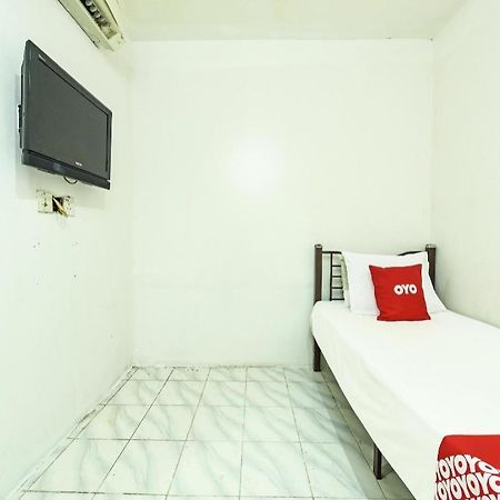 Oyo 90643 Gks Hotel 芙蓉 外观 照片