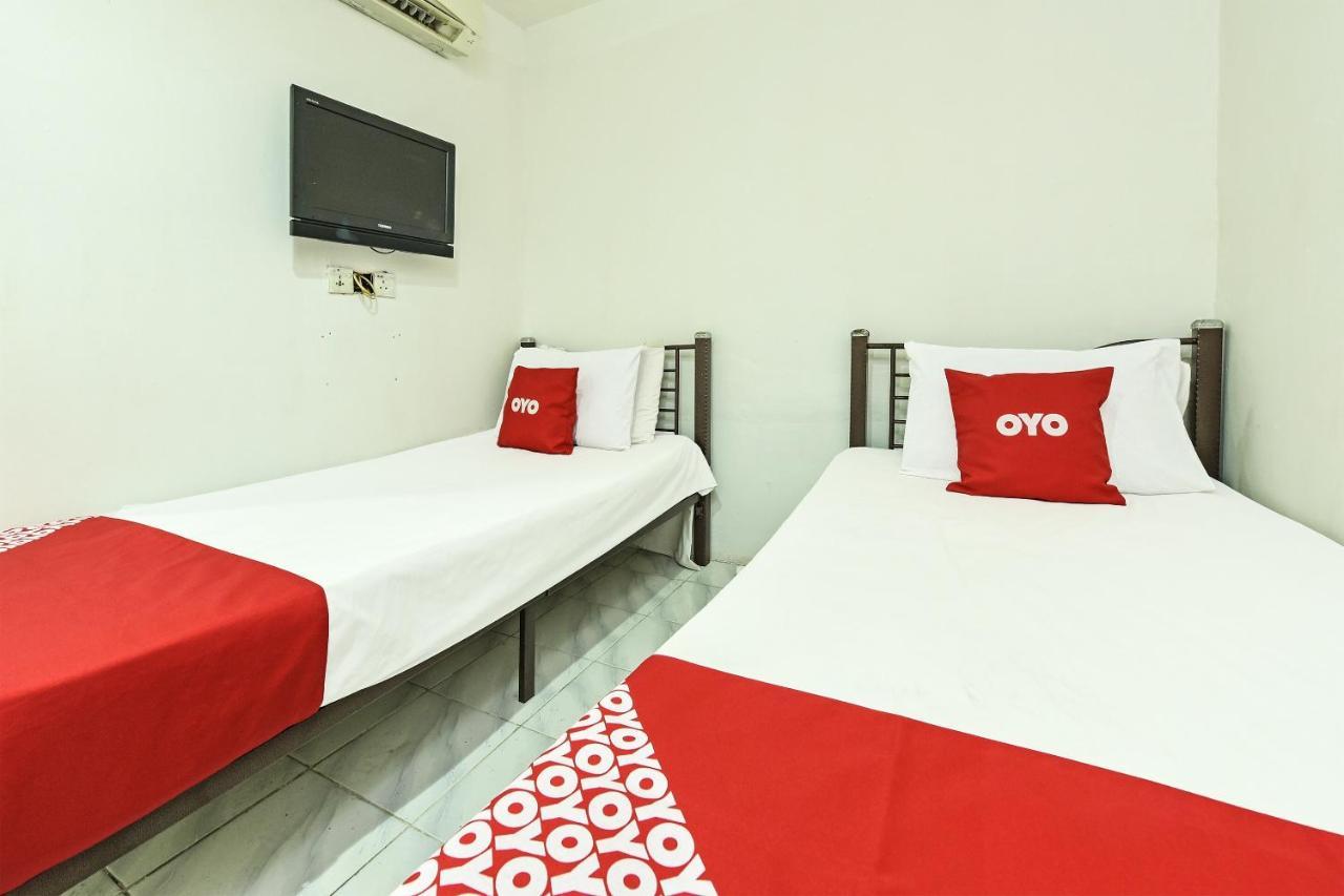Oyo 90643 Gks Hotel 芙蓉 外观 照片